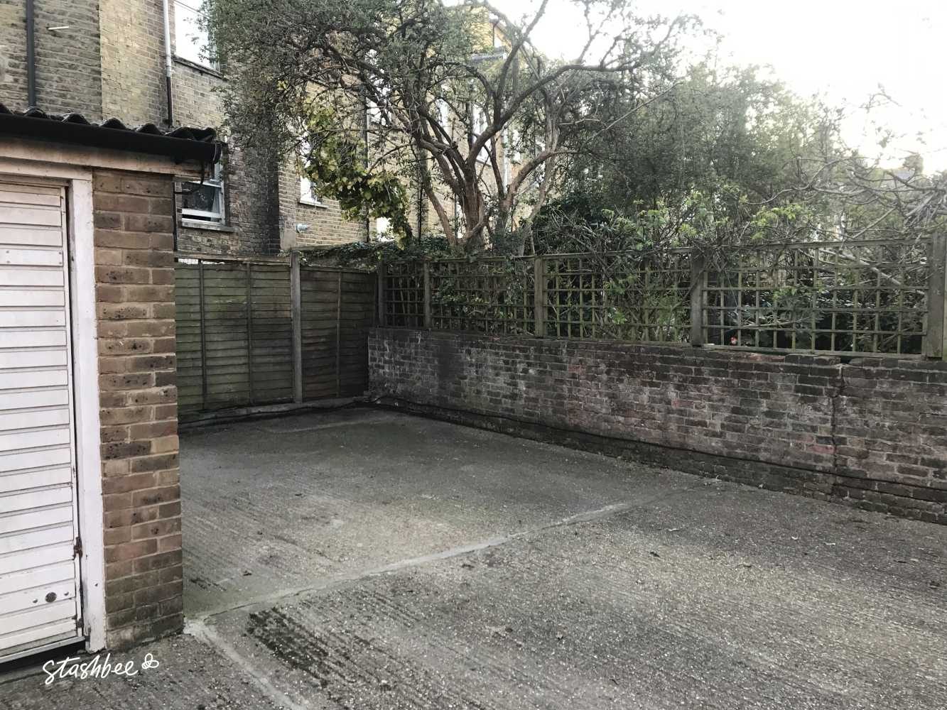 Parking Space to Rent in North London, N4