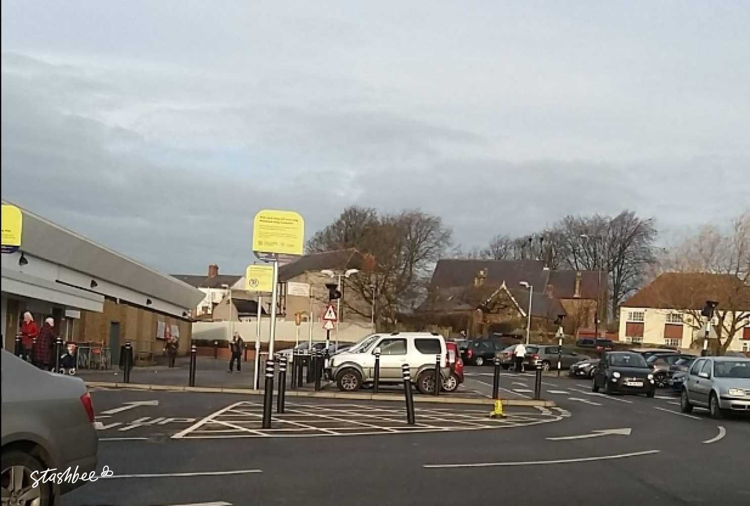 Parking at Sainsbury's Newcastle Upon Tyne, Throckley