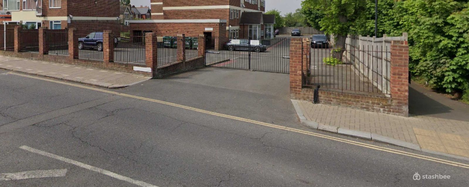 Parking Space to Rent in South West London, SW16