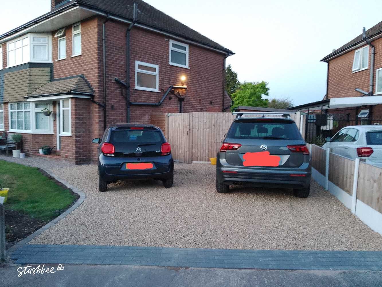 Parking Space to Rent in Sale, M33
