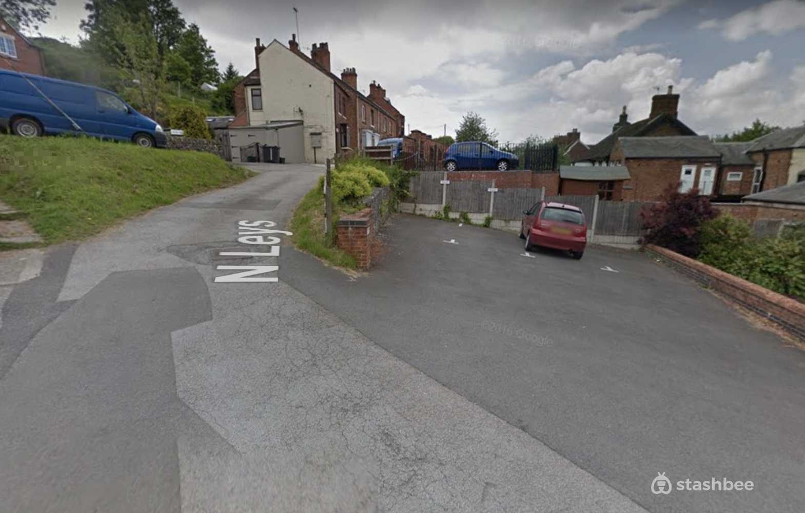 Parking Space to Rent in Ashbourne, DE6