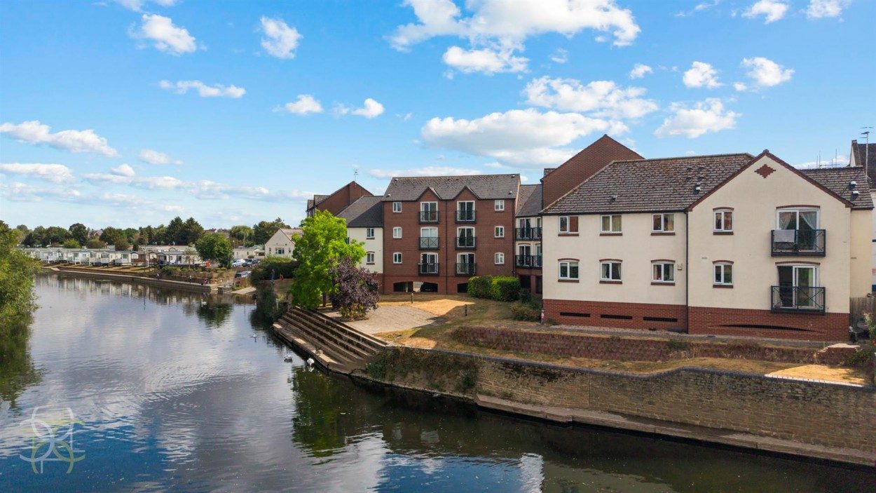 Mortimers Quay, Evesham