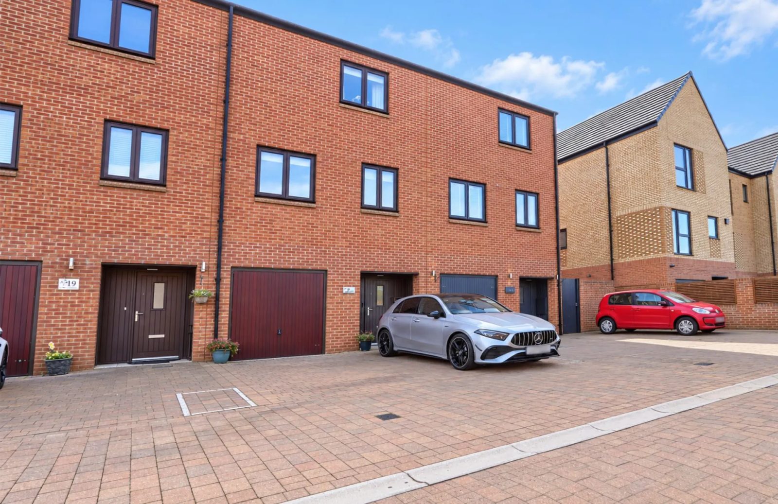 4 bed mid-terraced house for sale in Grainton Court, Stockton-On-Tees, TS18