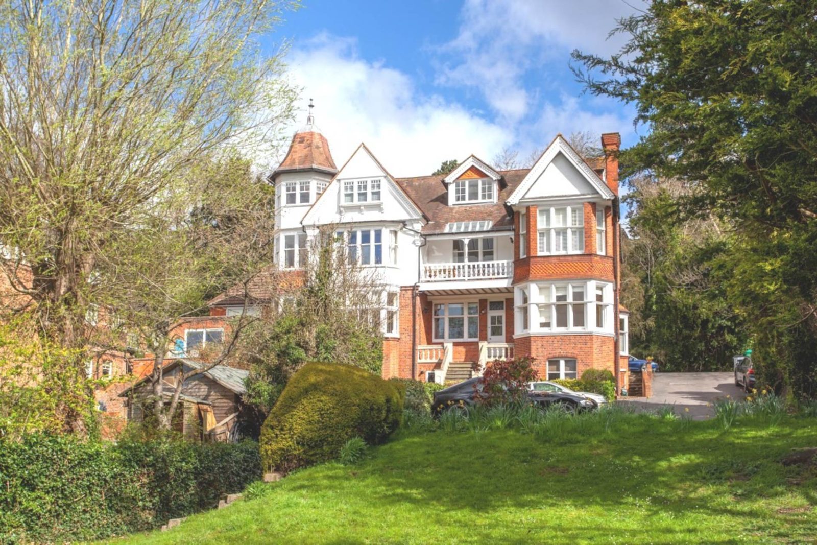 Warrenside, Caversham, Reading