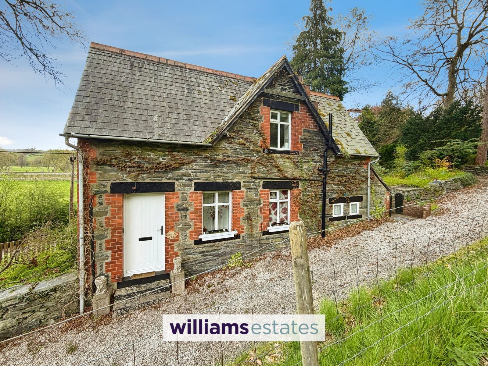London Road, Corwen