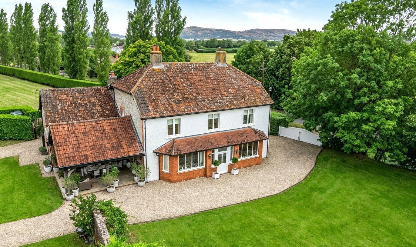 Period detached house in Axbridge