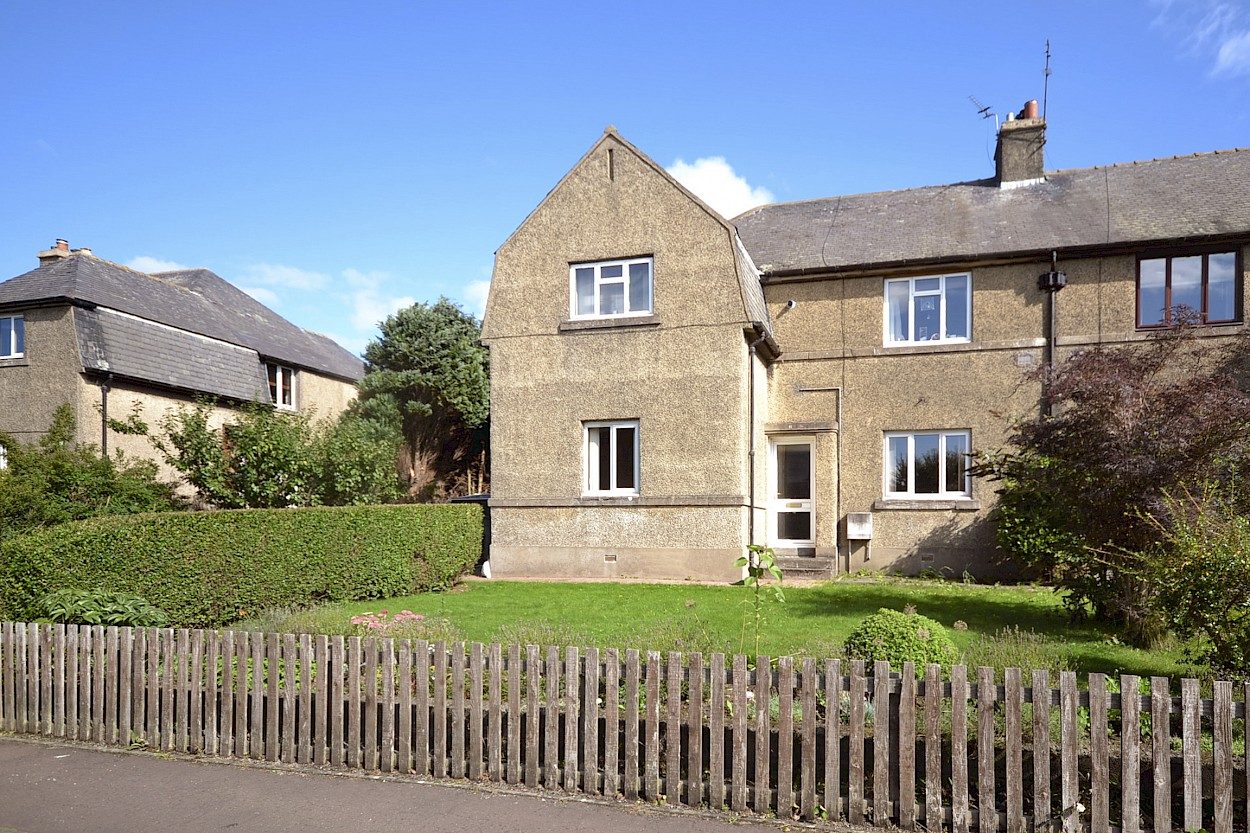 11 Upper Wellheads, Limekilns, KY11 3JQ