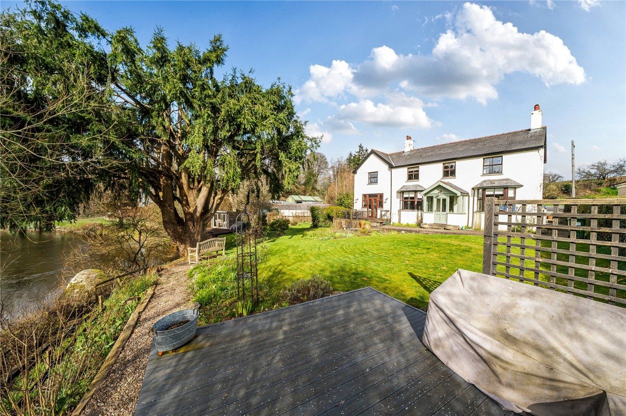 Grade II listed waterfront house, Rhayader
