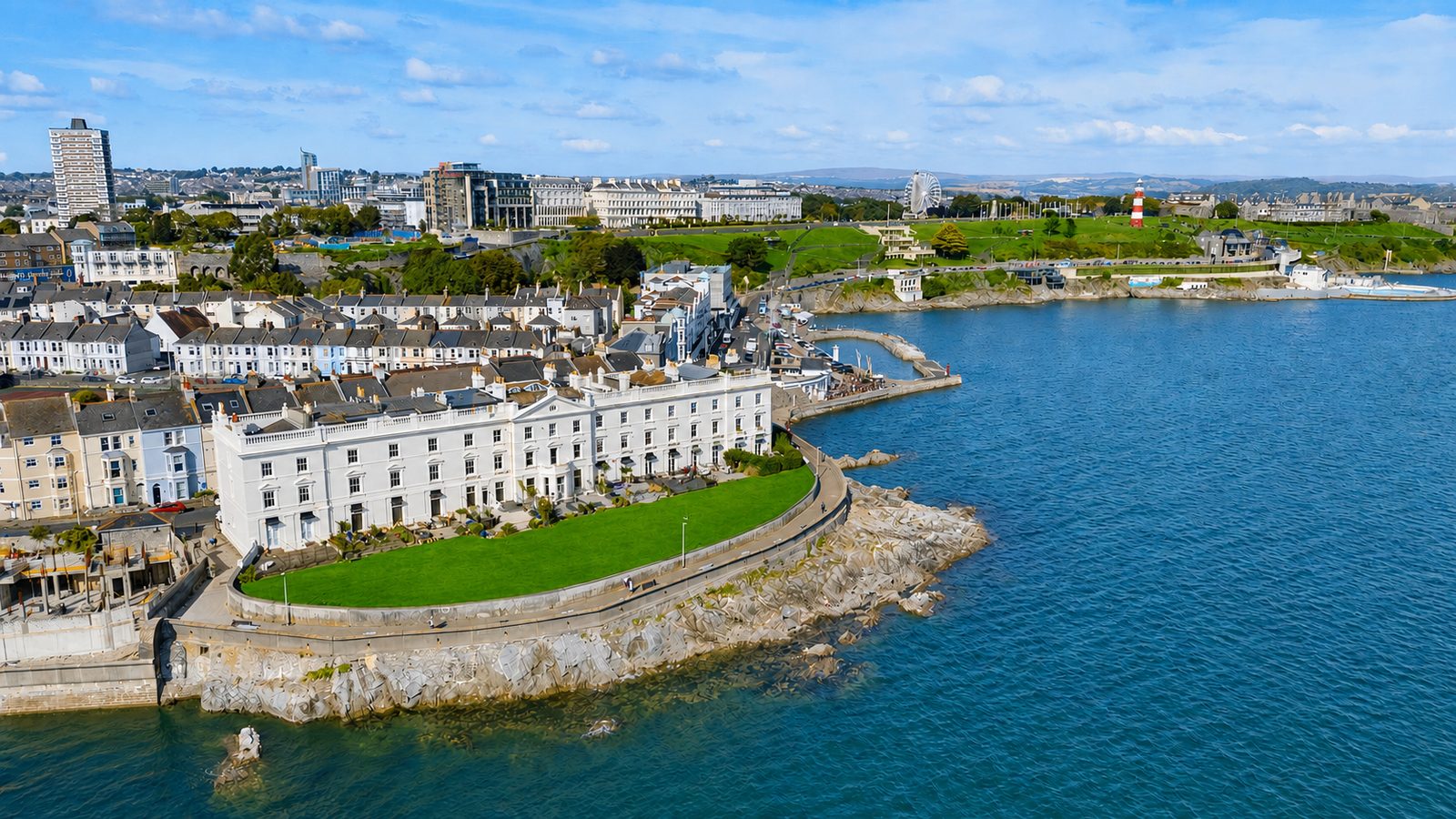 Plymouth Grand Parade: grade II listed waterfront apartment