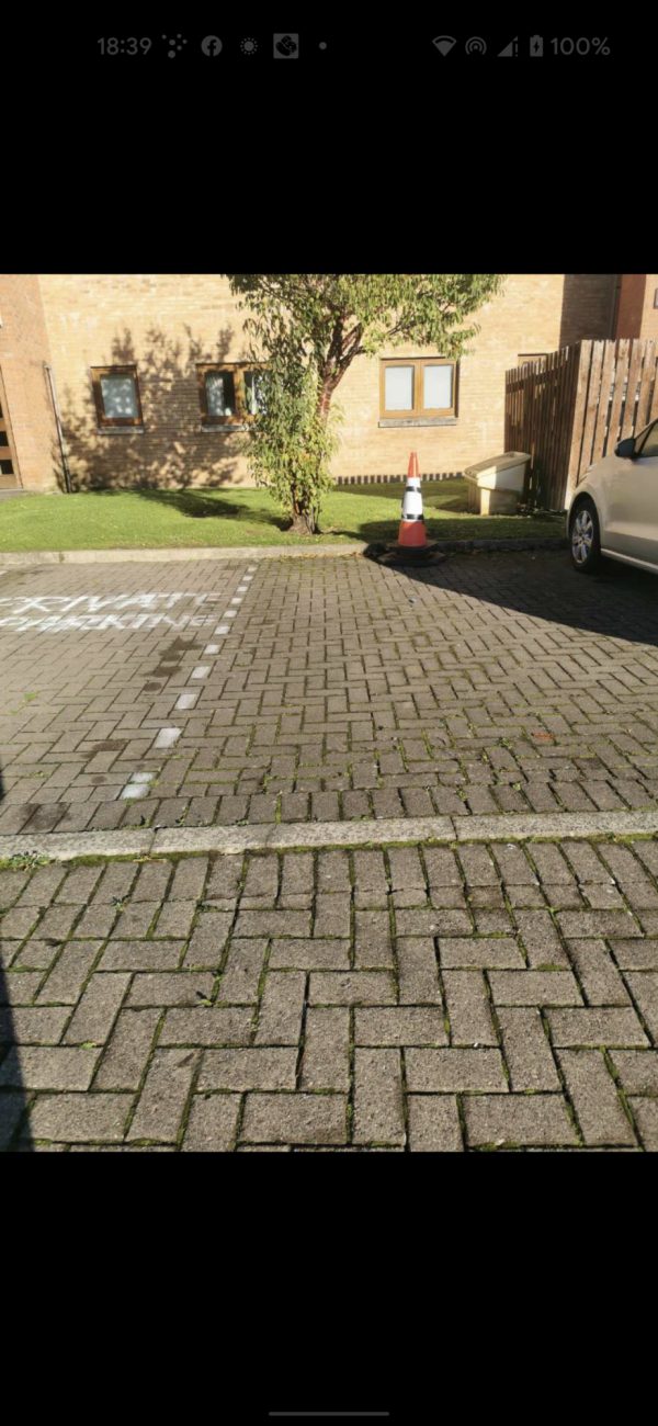 Parking on Craighall Road, G4