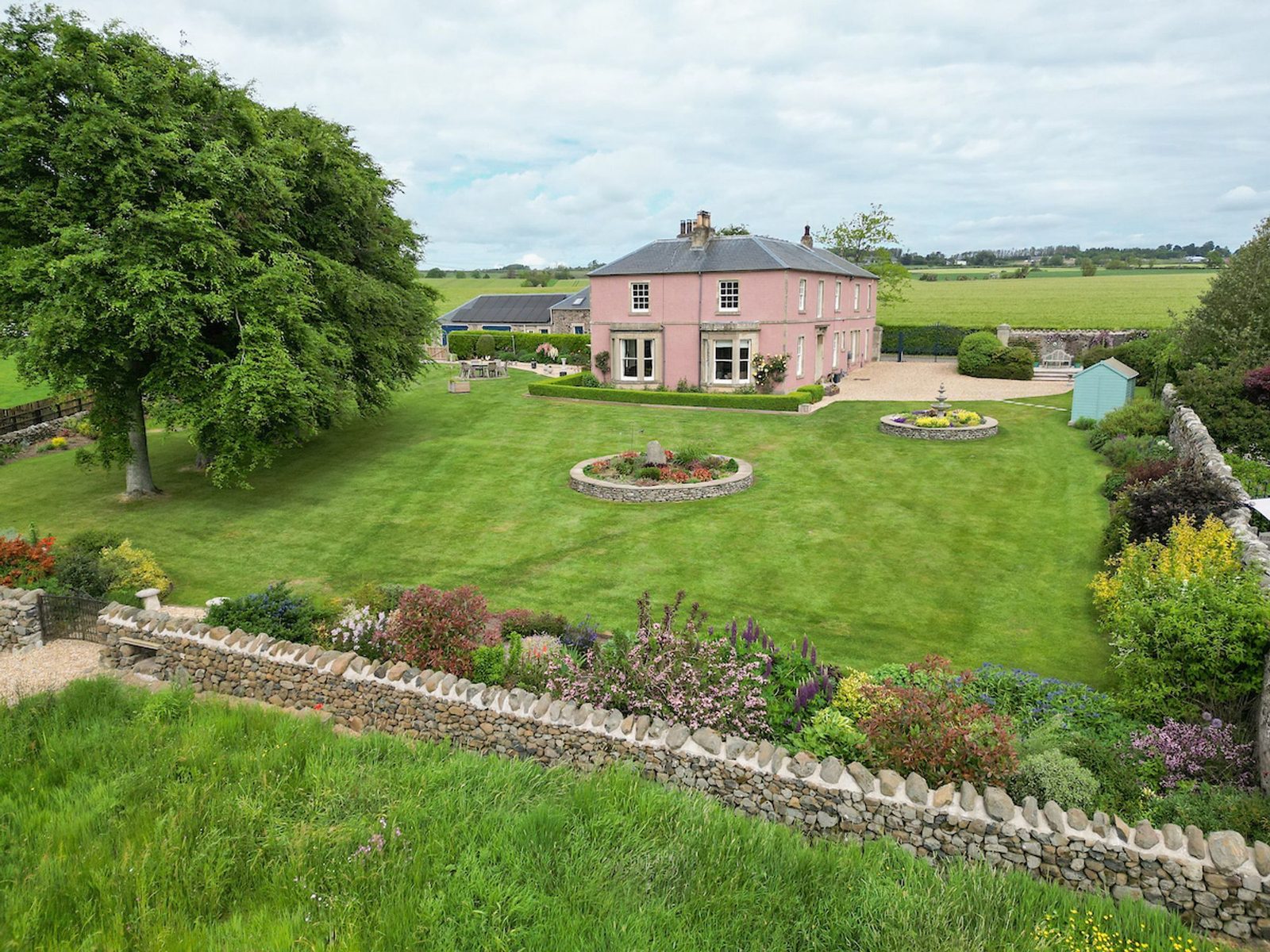 Period smallholding in Kelso