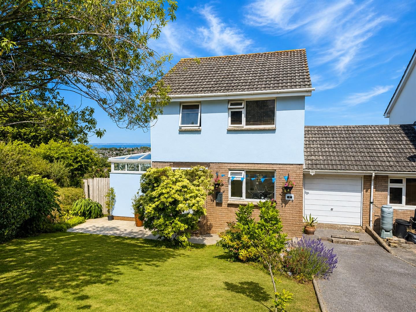 Chain free waterfront house in Brixham