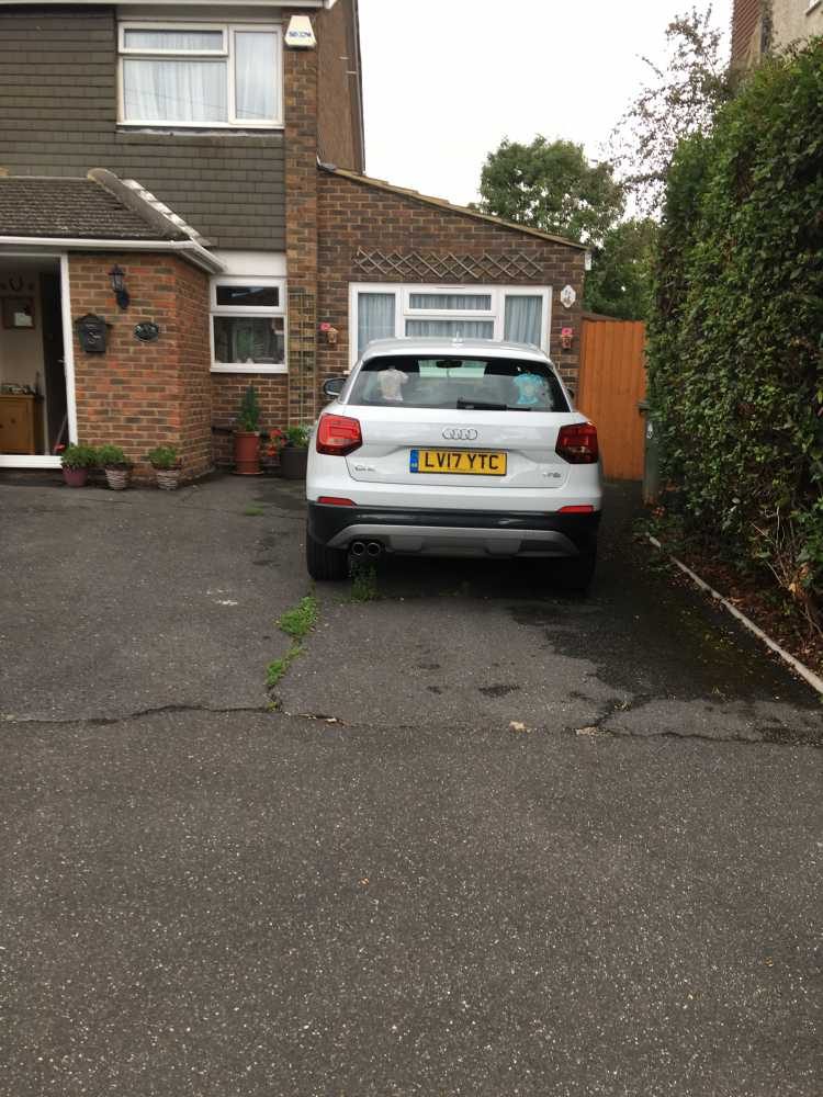 Parking Space to Rent in London, SM1
