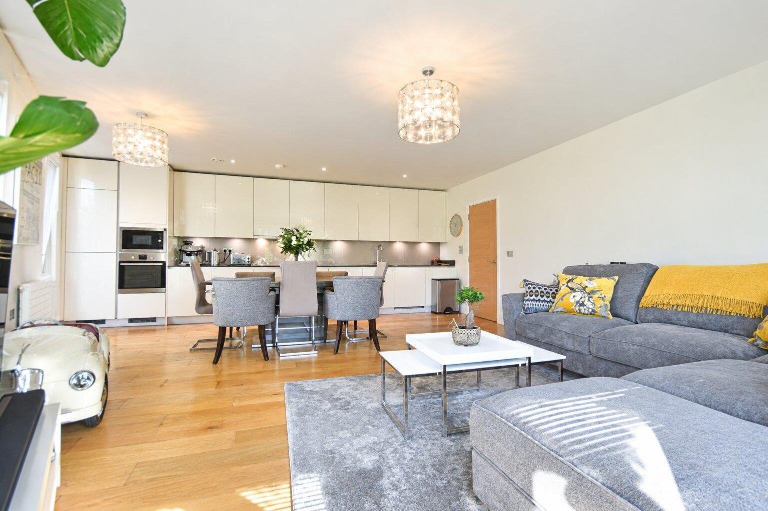 Durham Wharf Drive, Brentford