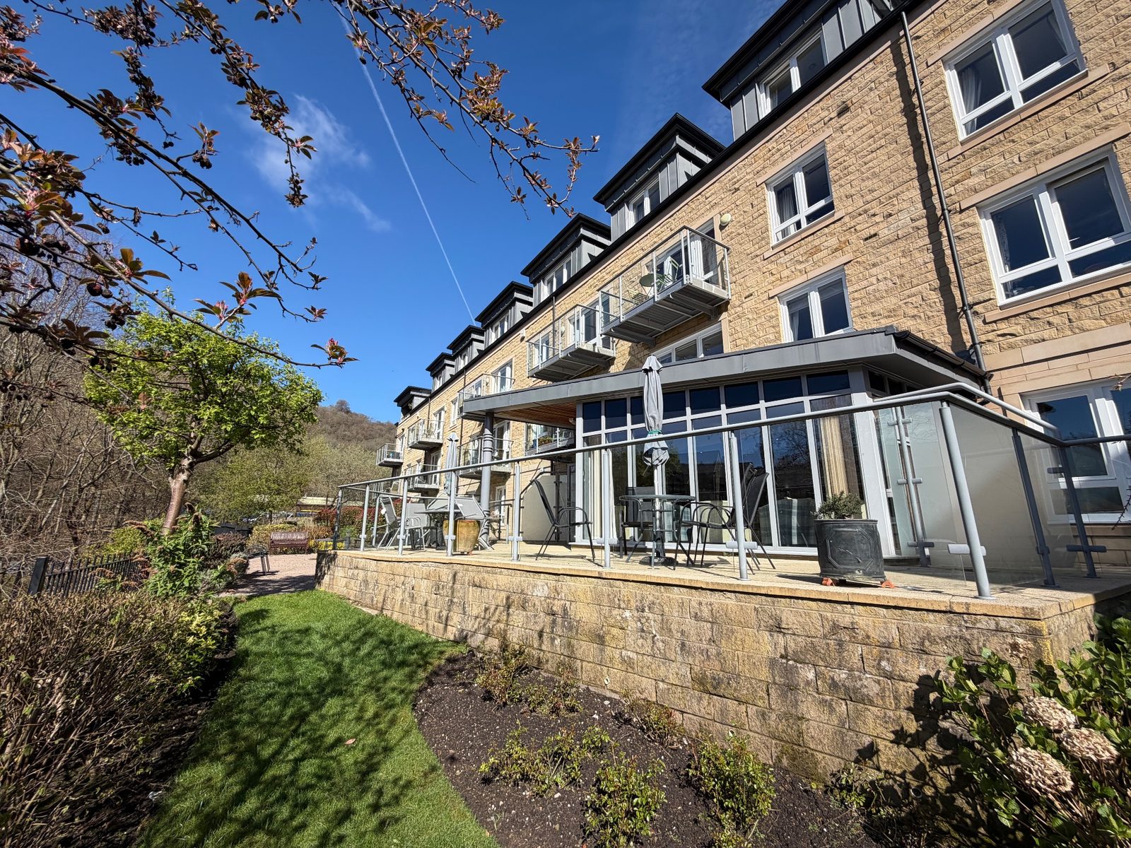 Leedham Court, Hebden Bridge, HX7 8DZ 2 bedroom apartment flat/apartment