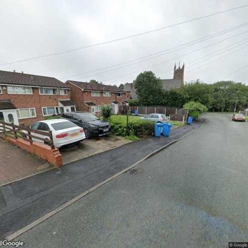 Parking Space to Rent in Oldham, OL9