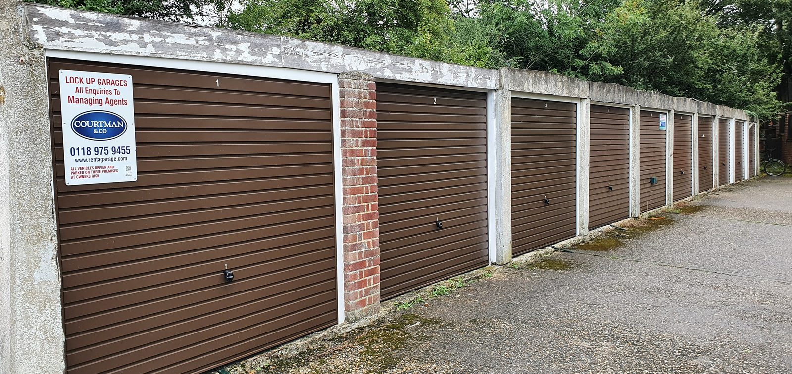 Casey Court (access adj 3) off Cock Lane, Southend, Reading