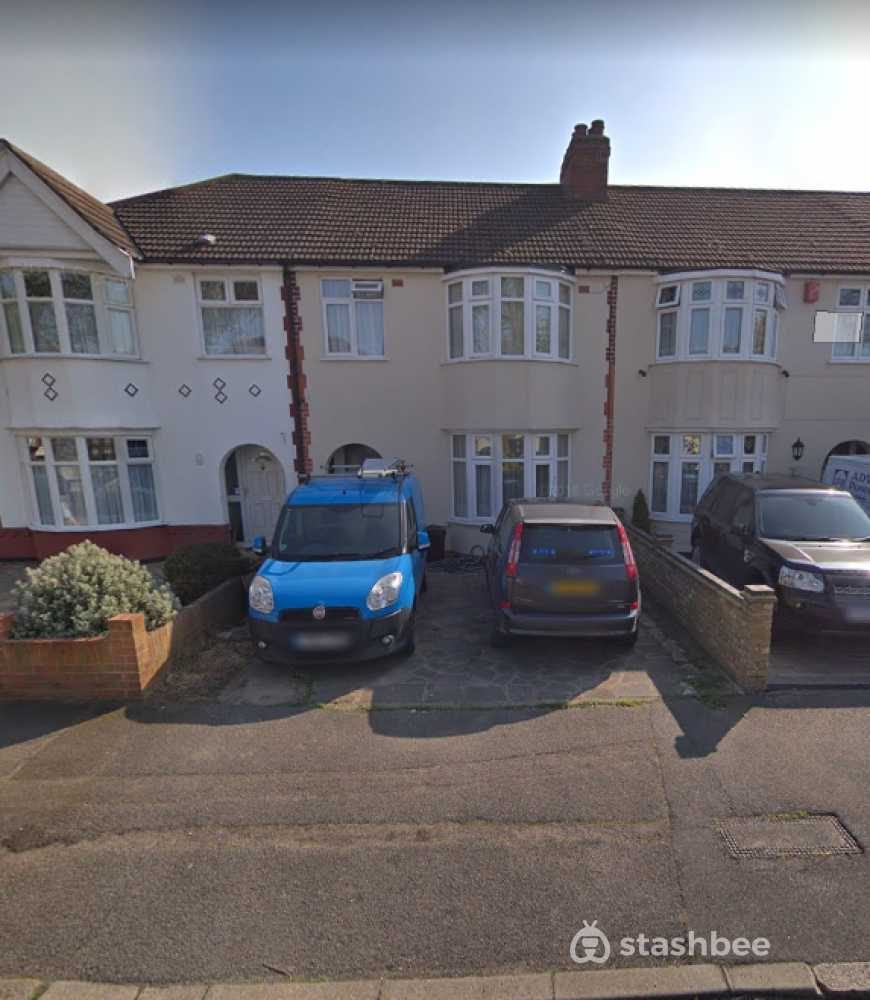 Parking Space to Rent in Hornchurch, RM12