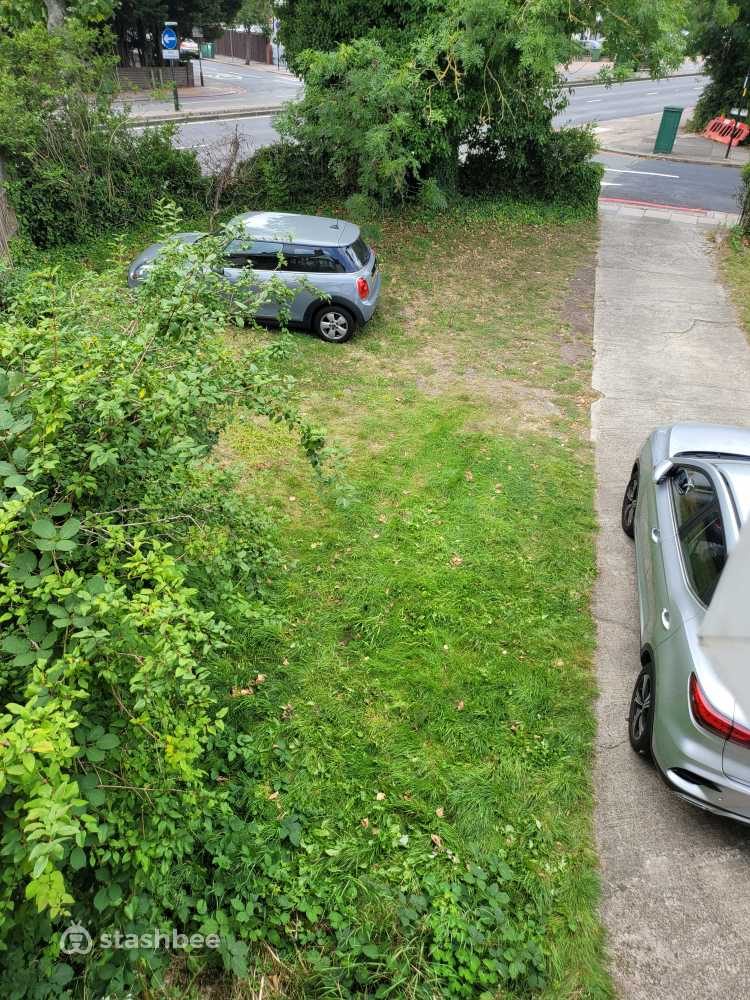 Parking Space to Rent in South East London, SE9