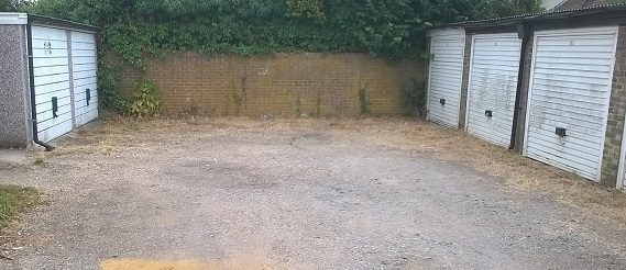 R/O 2C/2F Uplands Park Road