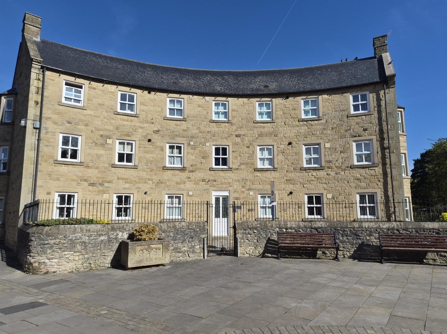 Riverside Crescent, Bakewell
