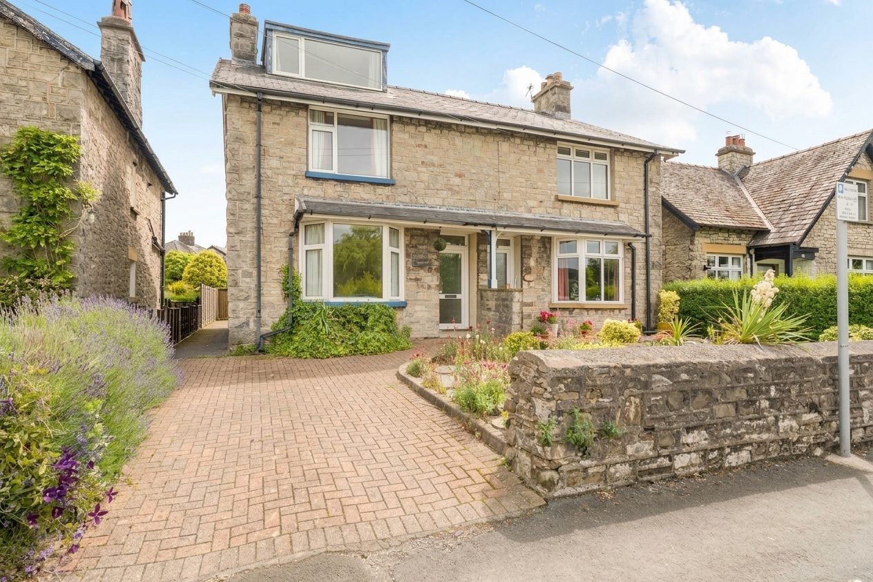 Natland Road, Kendal, LA9