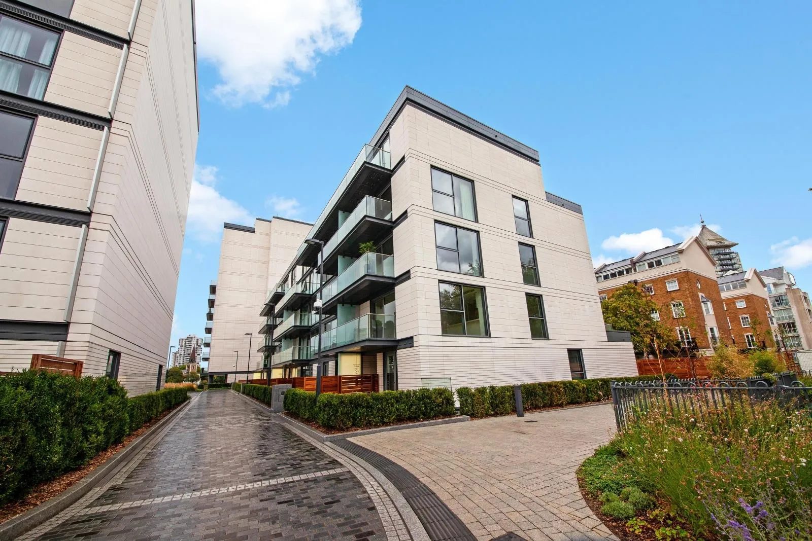 Claydon House, Chelsea Waterfront