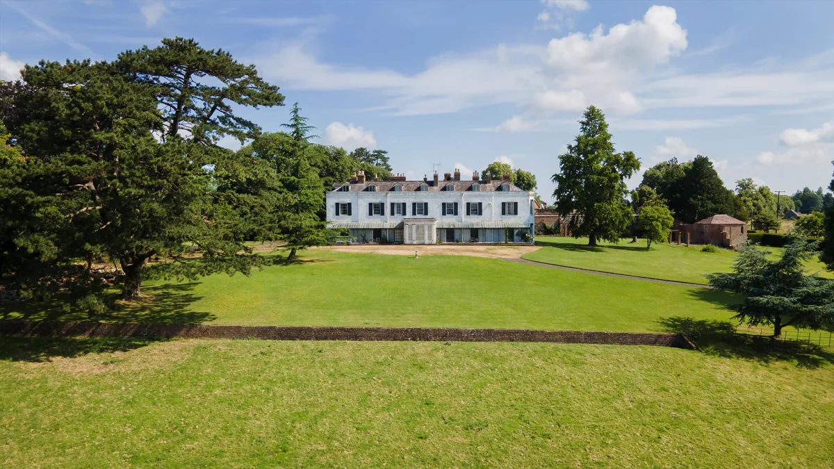 Period country house, Gloucester