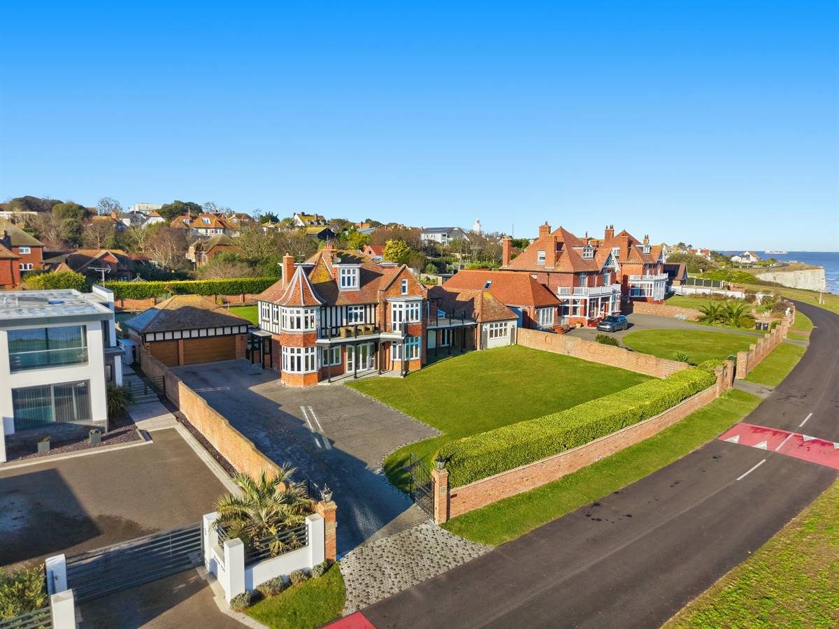 Cliff Promenade, North Foreland, CT10 3QY