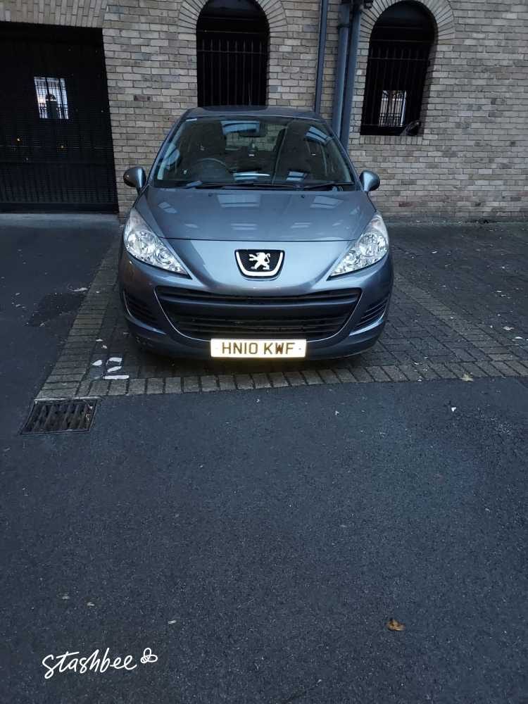 Parking Space to Rent in South East London, SE16