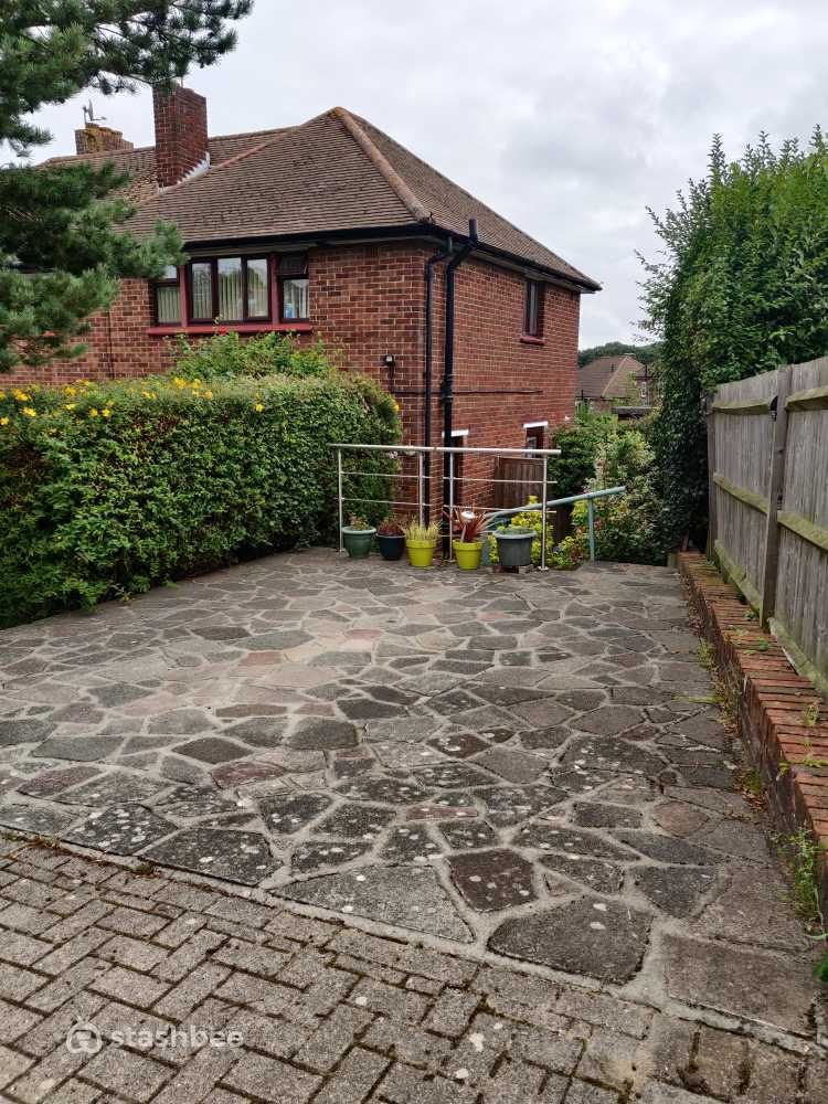 Parking Space to Rent in Orpington, BR6