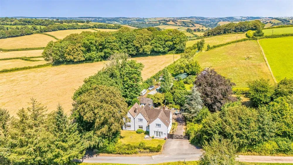 Tiverton: country house with outbuildings