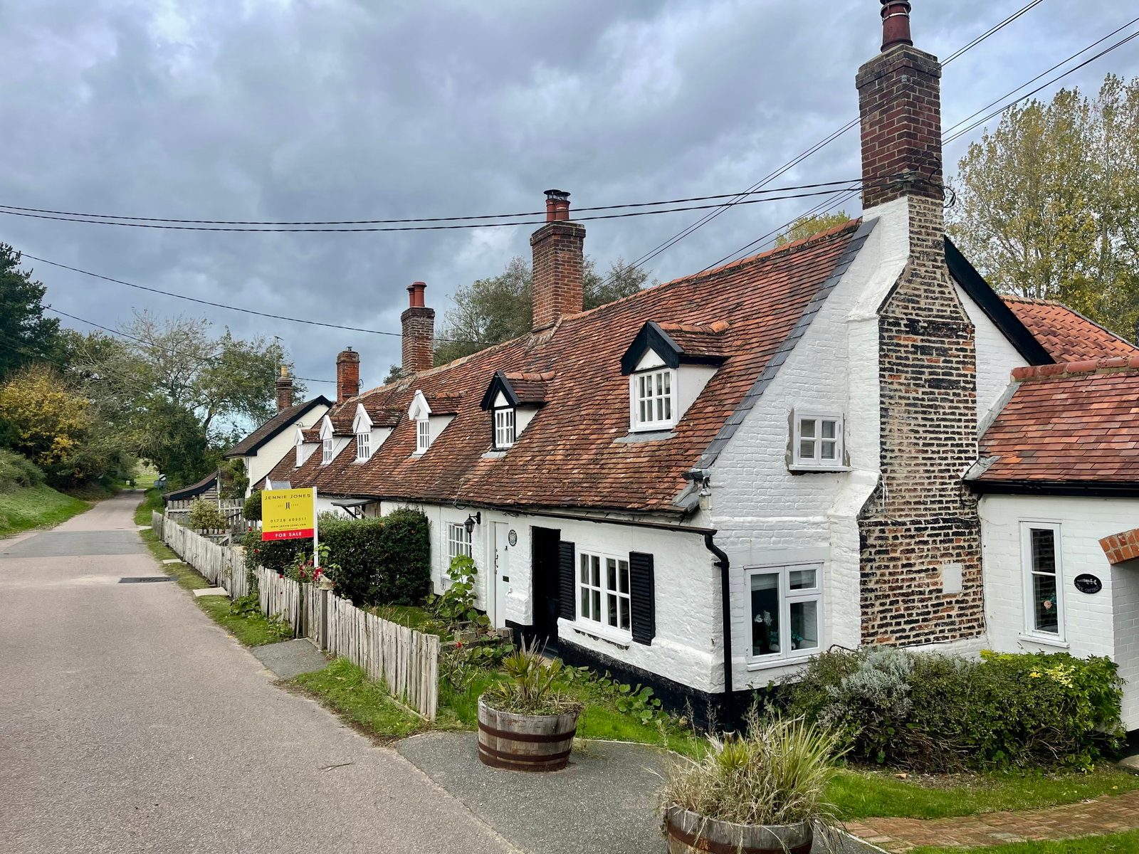 Woodbridge: period terraced house