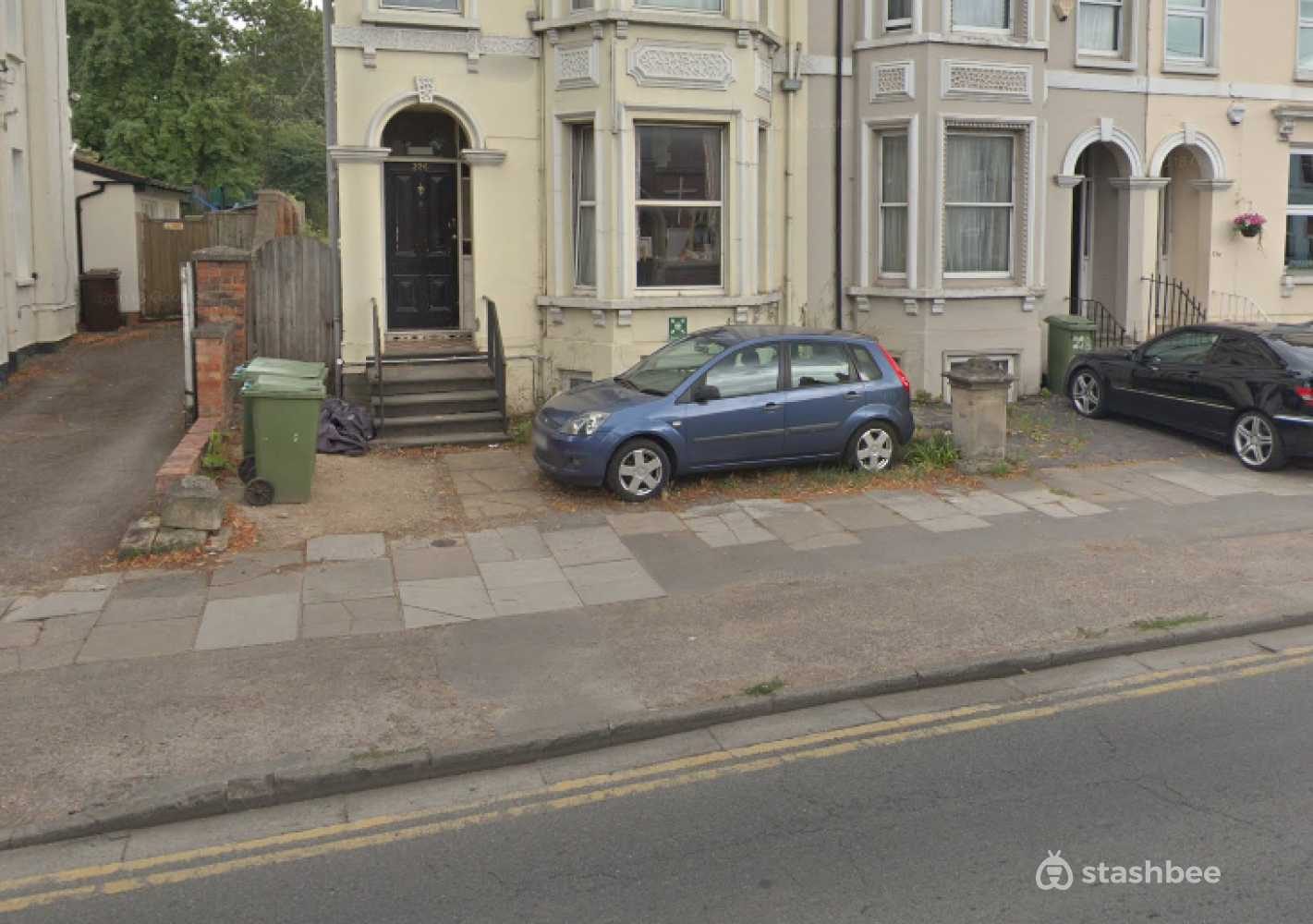Parking Space to Rent in Cheltenham, GL51