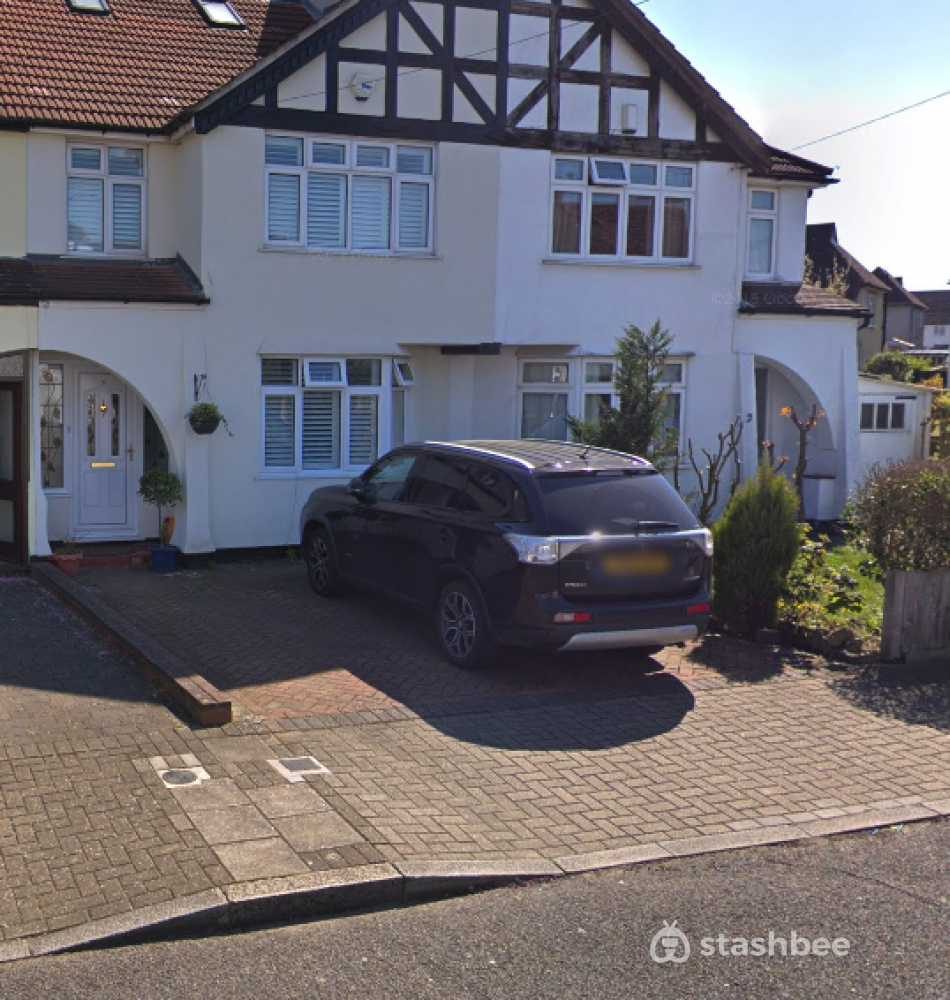 Parking Space to Rent in Bromley, BR2