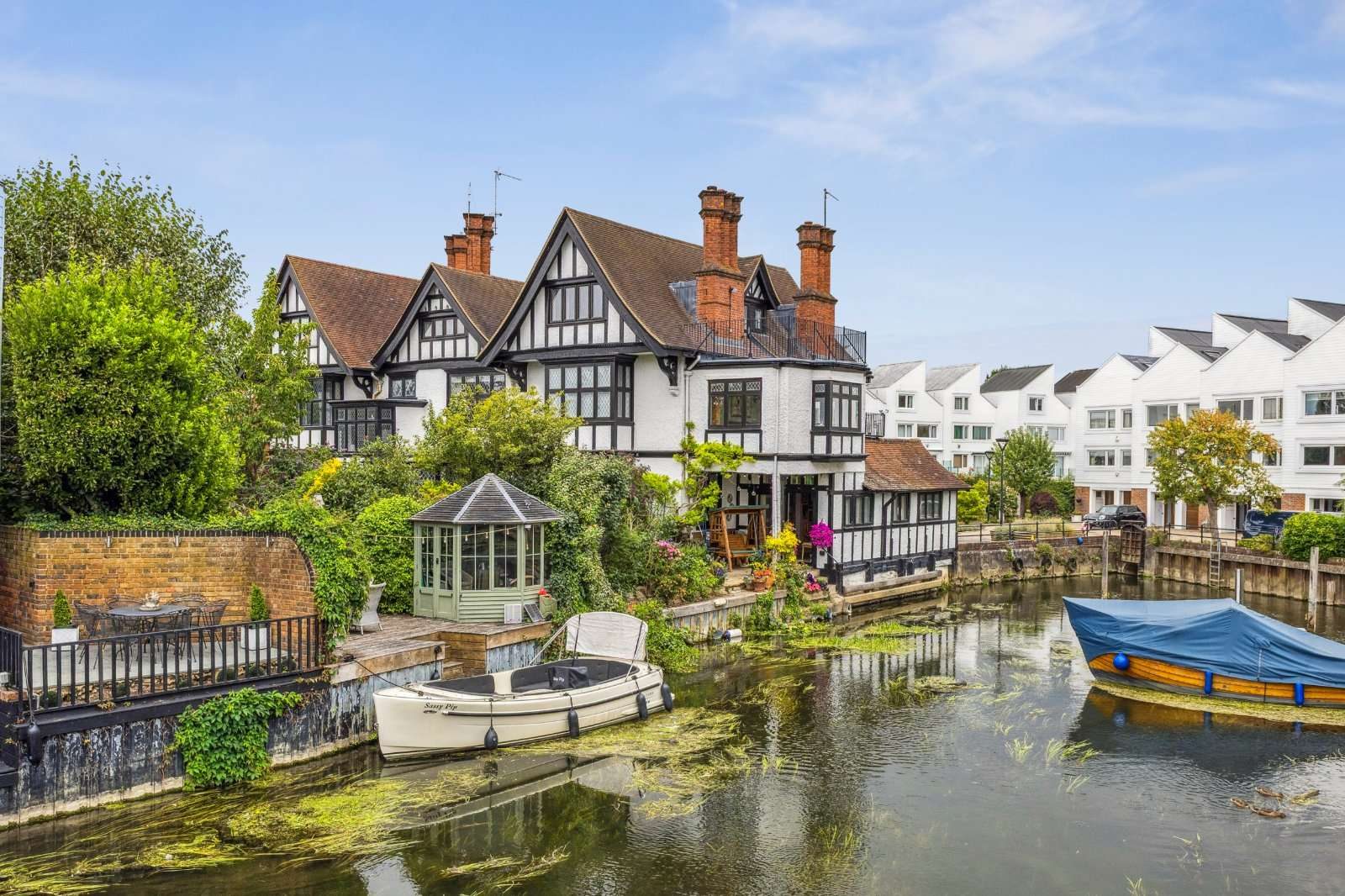 Marlow: period apartment