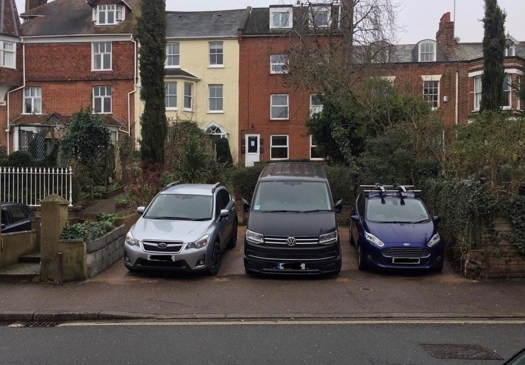Parking to let