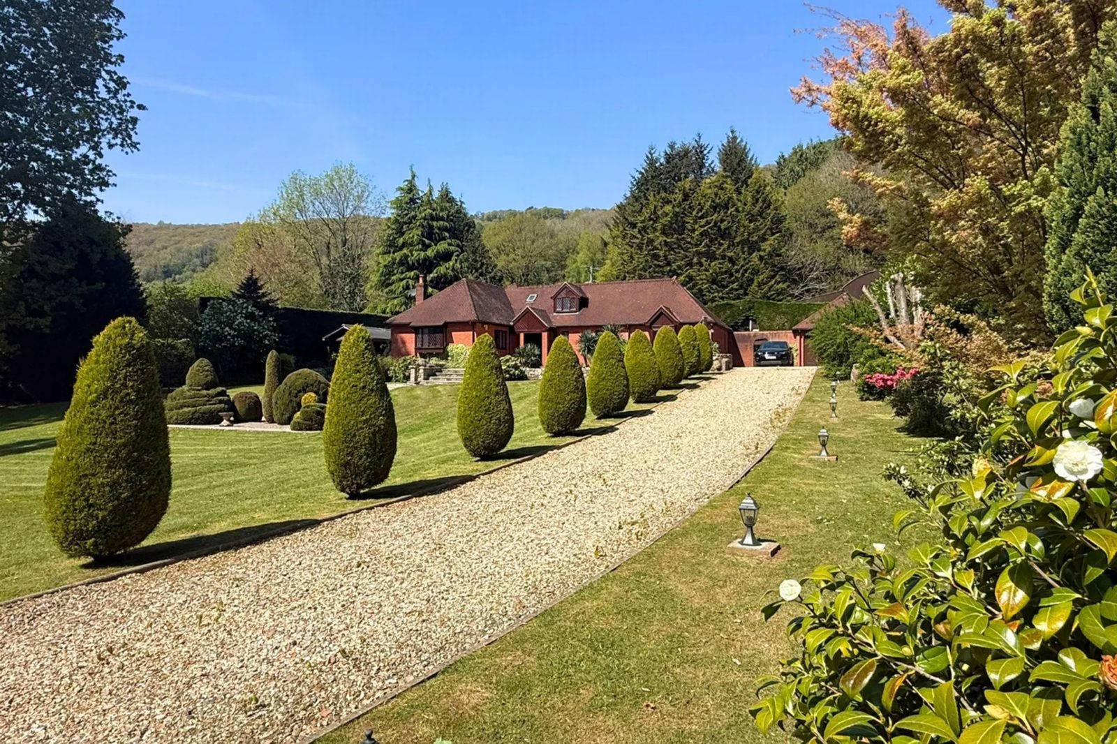 Llandogo: bungalow with outbuildings