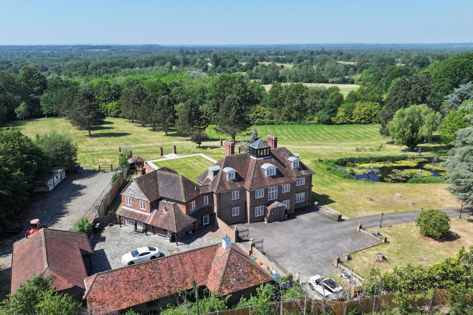 Church Lane, Finchampstead, RG40