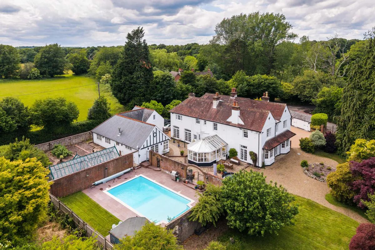 Equestrian with a pool, Knockholt
