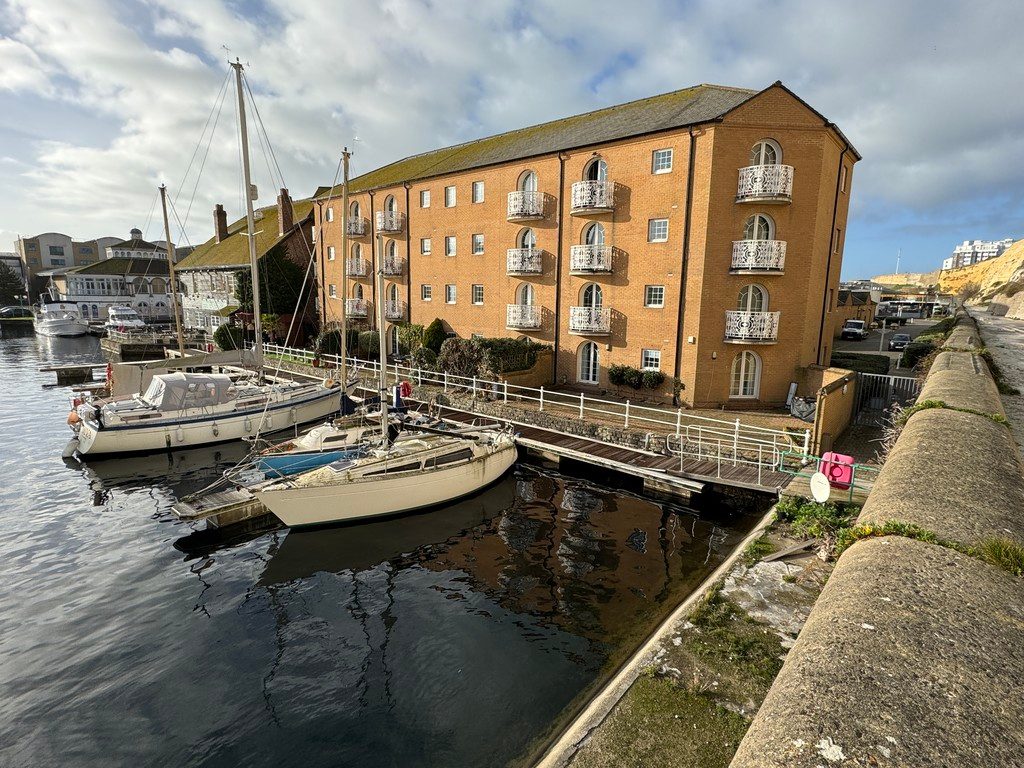 Mariner's Quay, Brighton Marina Village, Brighton