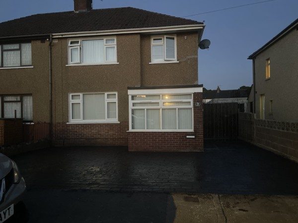 Parking on Broadhaven, CF11