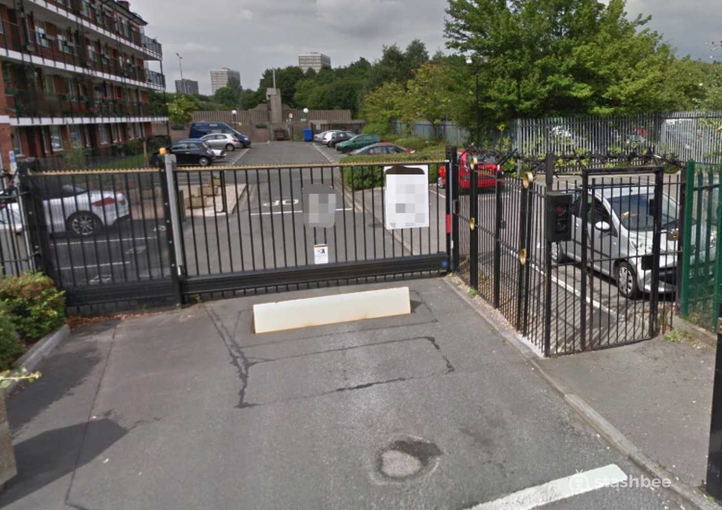 Parking Space to Rent in Salford, M5