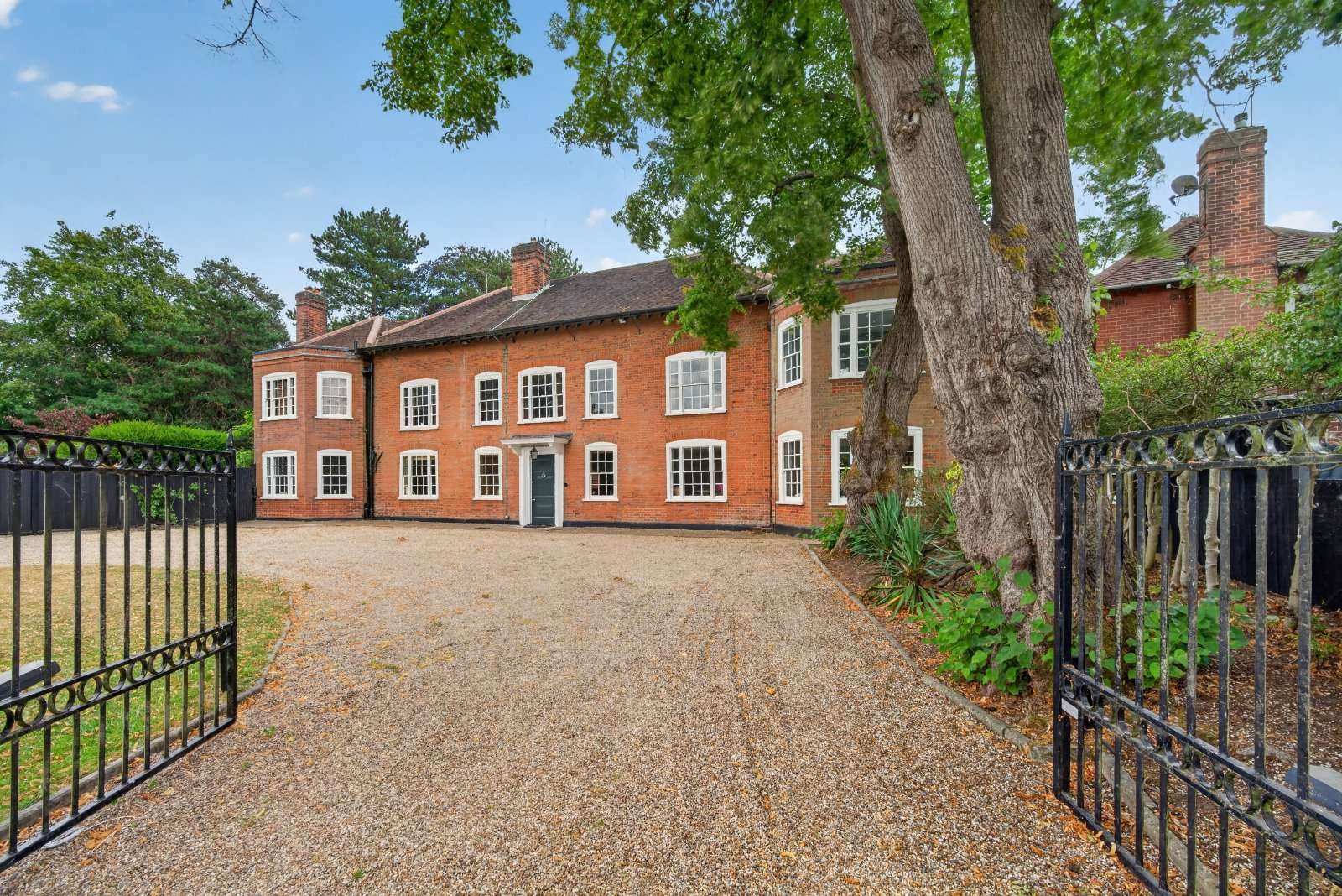 Upshirebury Green, Upshire, Essex