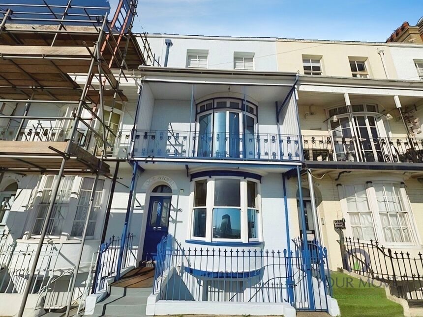 Chain free waterfront house in Ramsgate