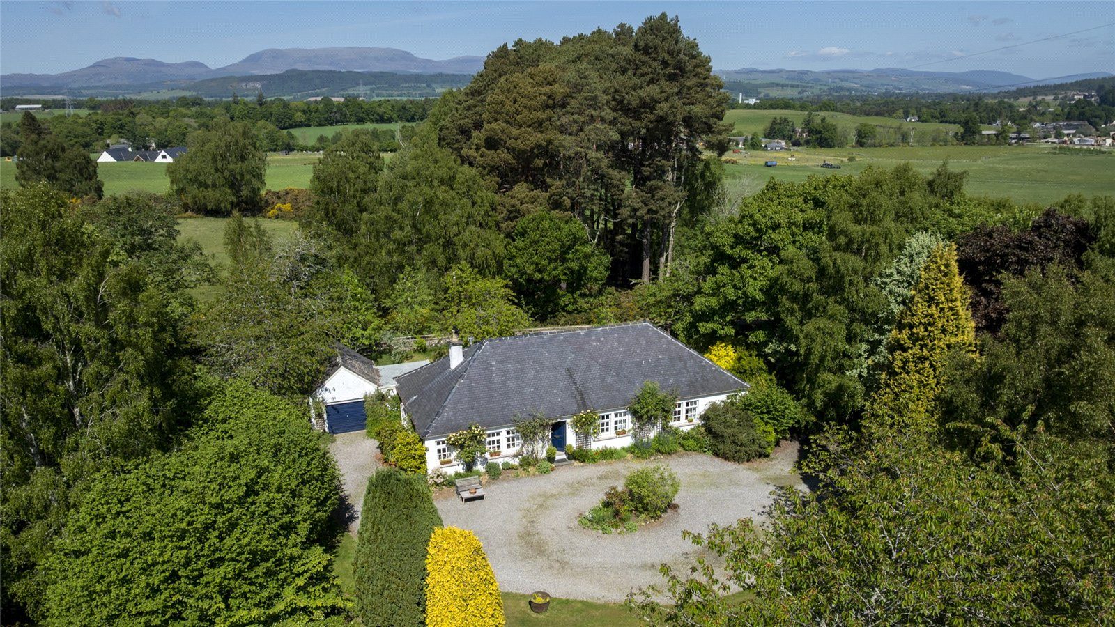 Crocnaboull, Paddock and Plot, Muir Of Ord, Highland, IV6 7TW