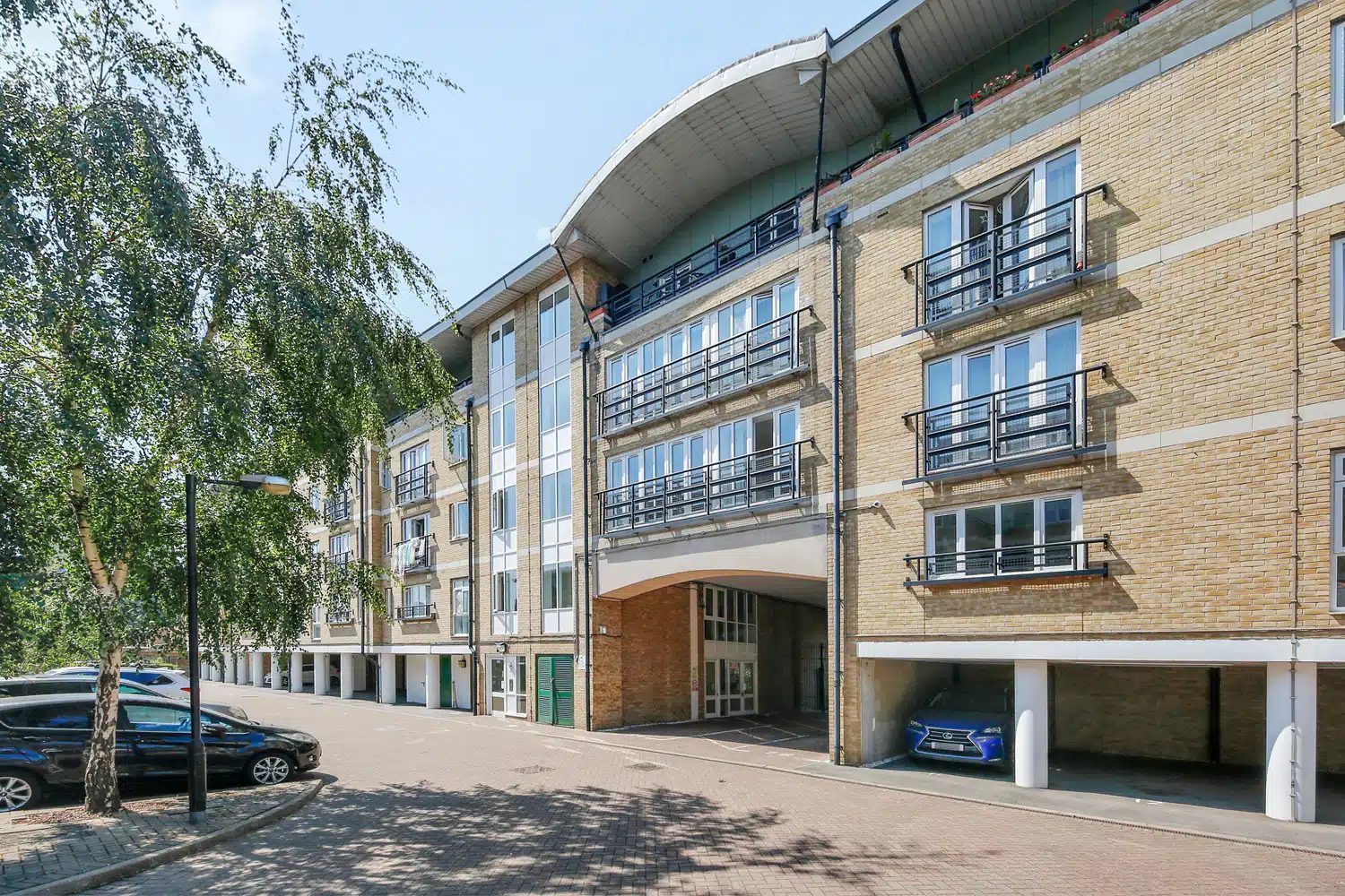 Locksons Close, E14