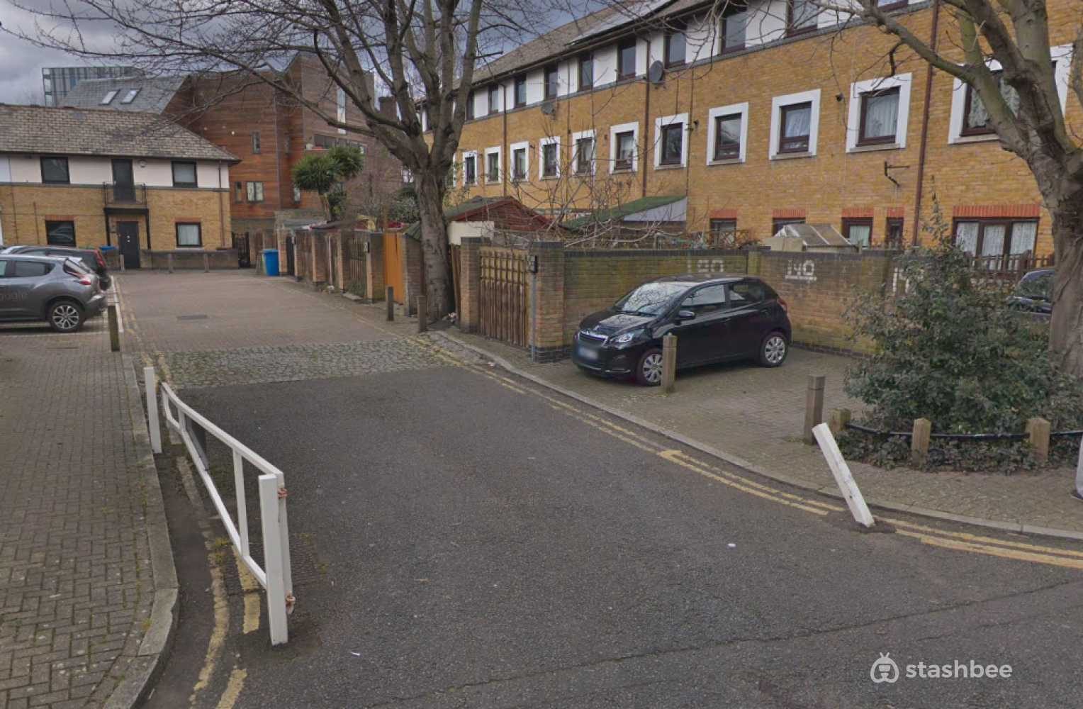 Parking Space to Rent in South East London, SE16