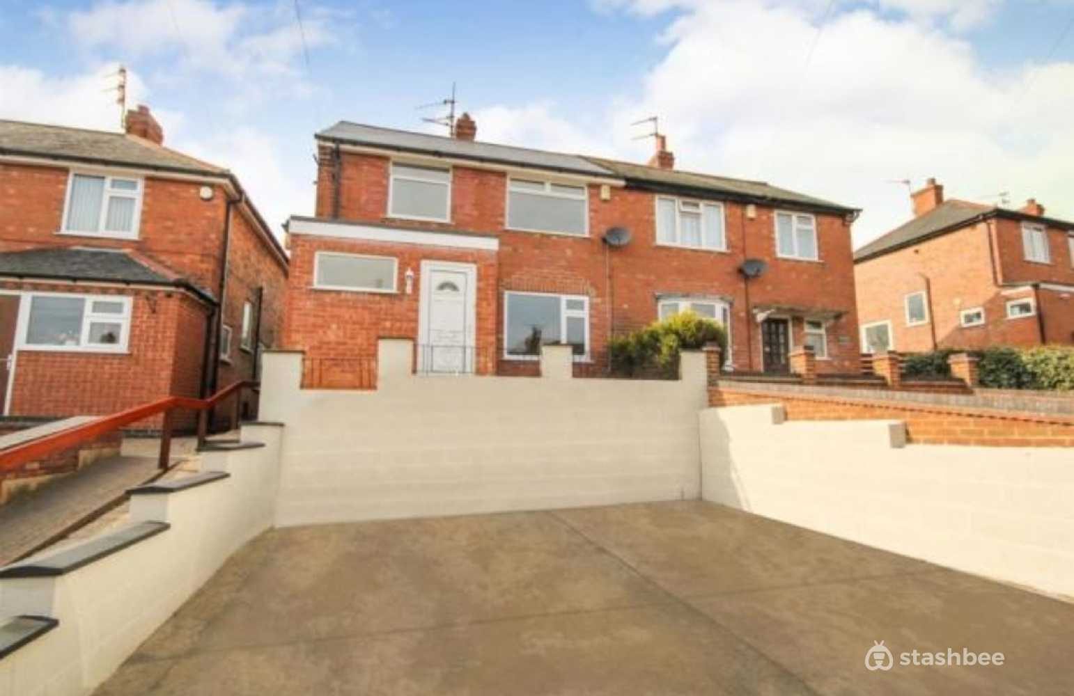 Parking Space to Rent in Nottingham, NG5