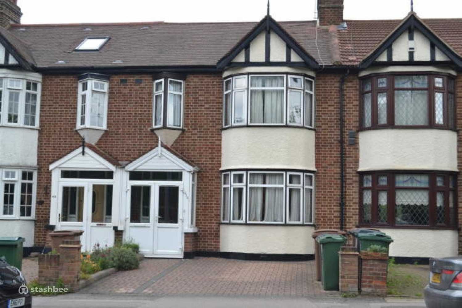 Parking Space to Rent in East London, E4